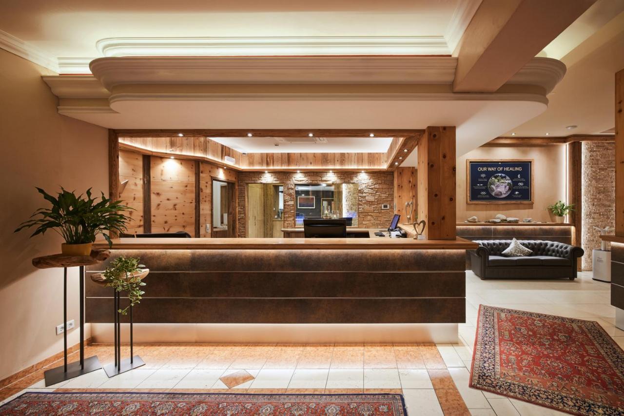 Panorama Royal Hotel 4*