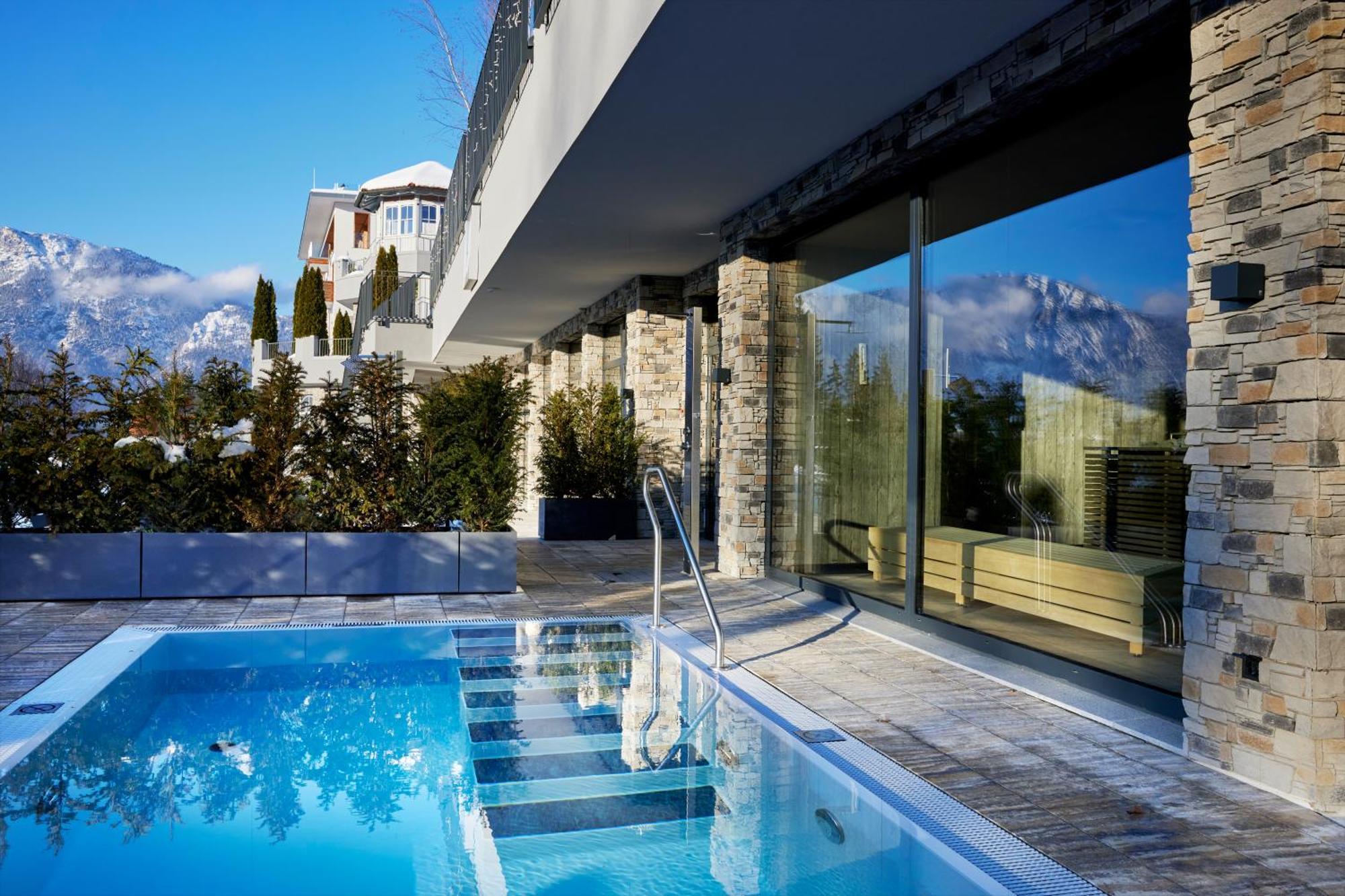 Panorama Royal 4*